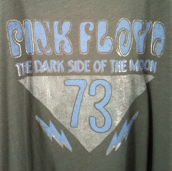 Lucky Brand PInk Floyd Dark Side of the Moon 73 100% Cotton Cold Shoulder Top S - Picture 5 of 8